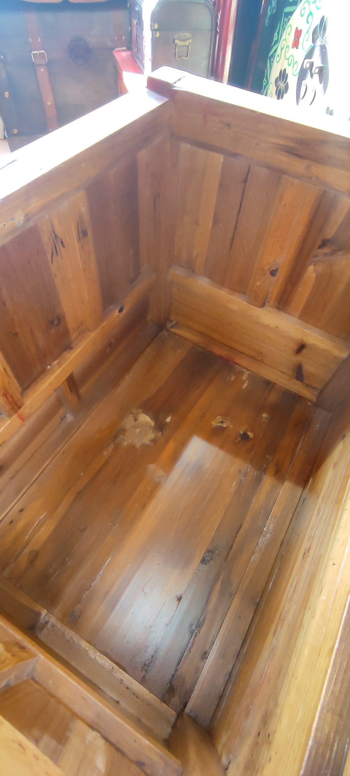 Coffre Chinois salon ancien 70cm