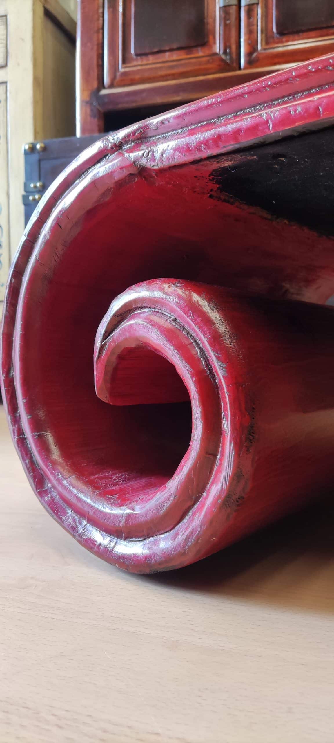 Table rouleau rouge de Chine