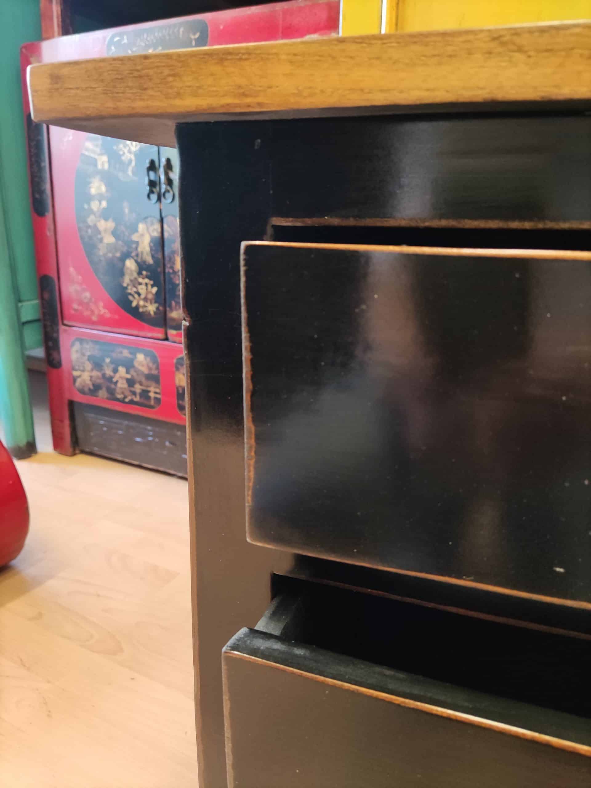 Meuble 3 tiroirs plateau massif