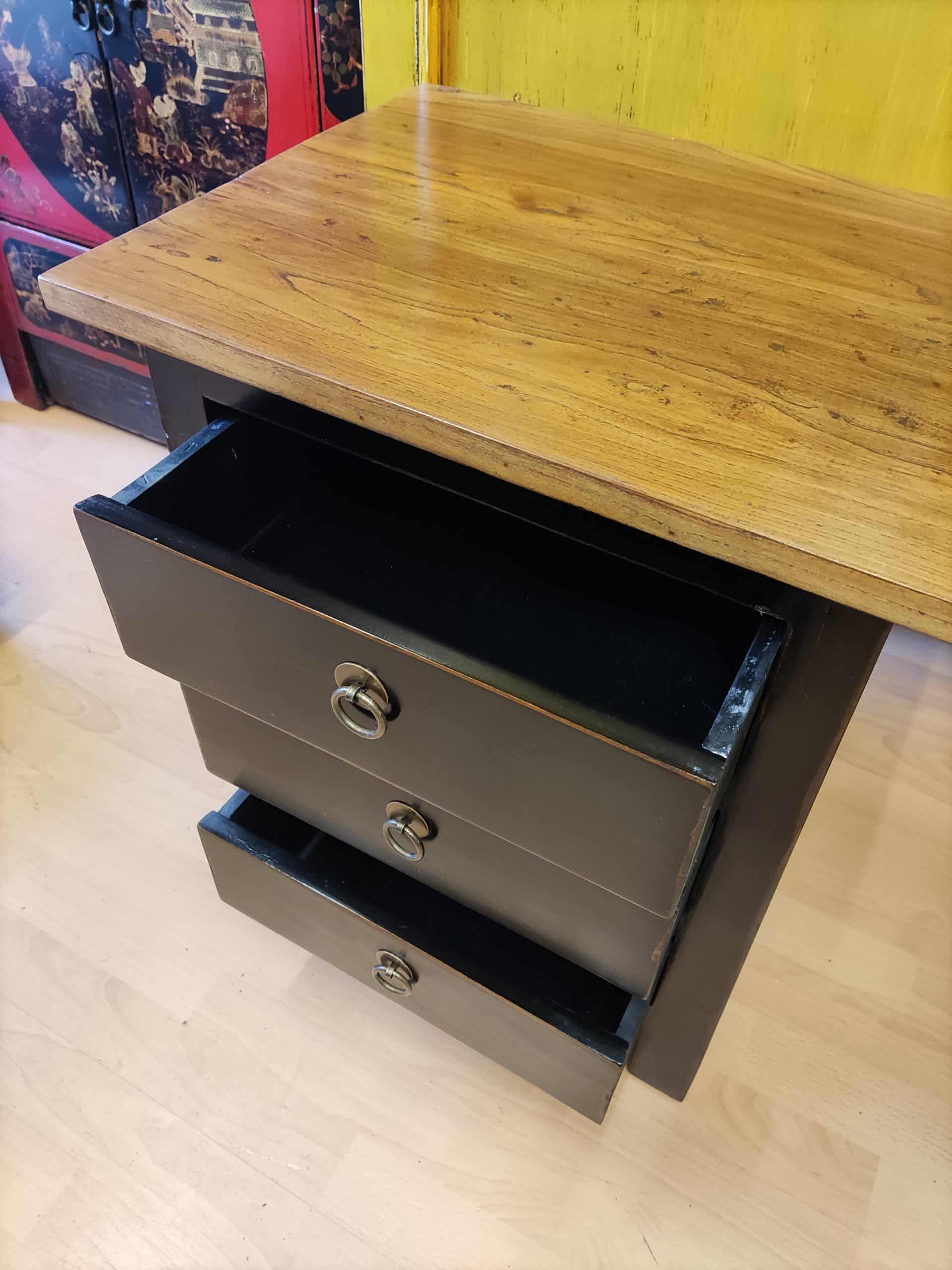 Meuble 3 tiroirs plateau massif